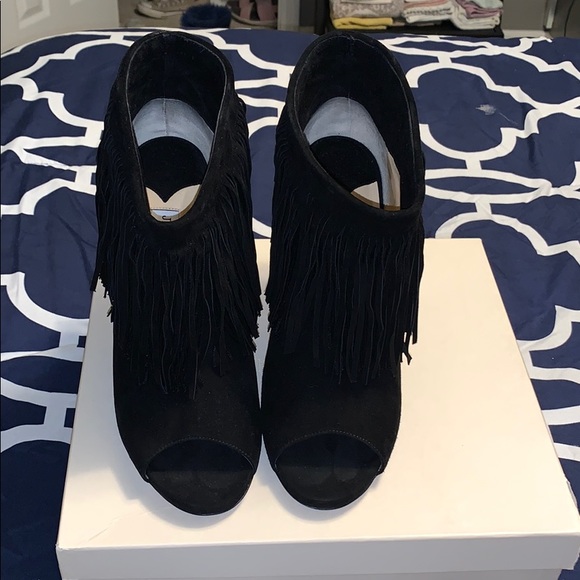 Jimmy Choo Daxen Fringe Suede Ankle Boots - Picture 2 of 4